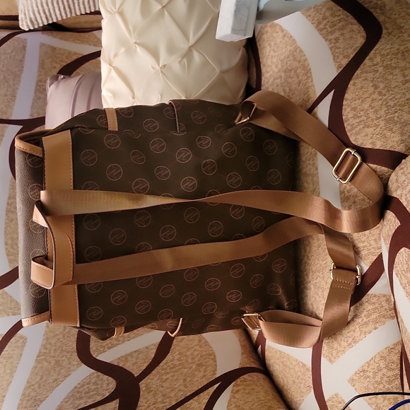 ADRIENNE VITTADINI Backpack - Picture 4 of 11